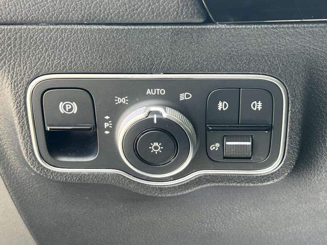 2021 Mercedes Benz GLA 250 4MATIC photo 17