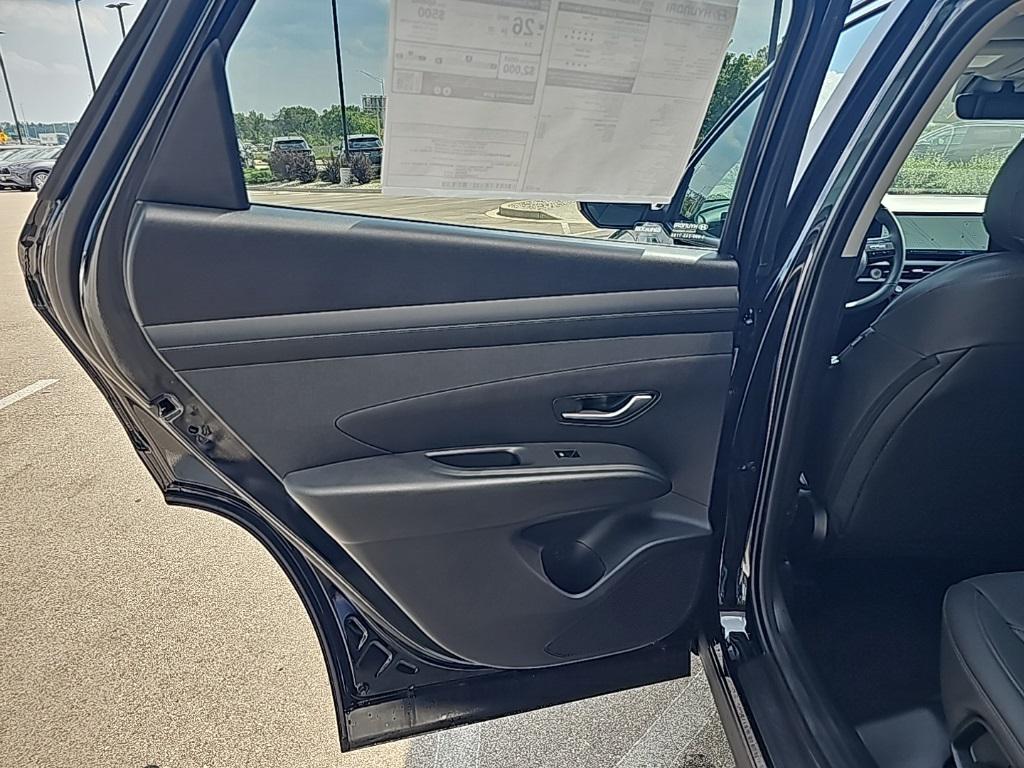 2025 Hyundai Tucson SEL Convenience photo 25