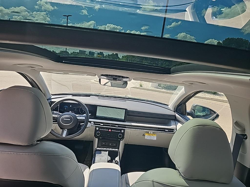 2025 Hyundai Tucson Limited photo 32