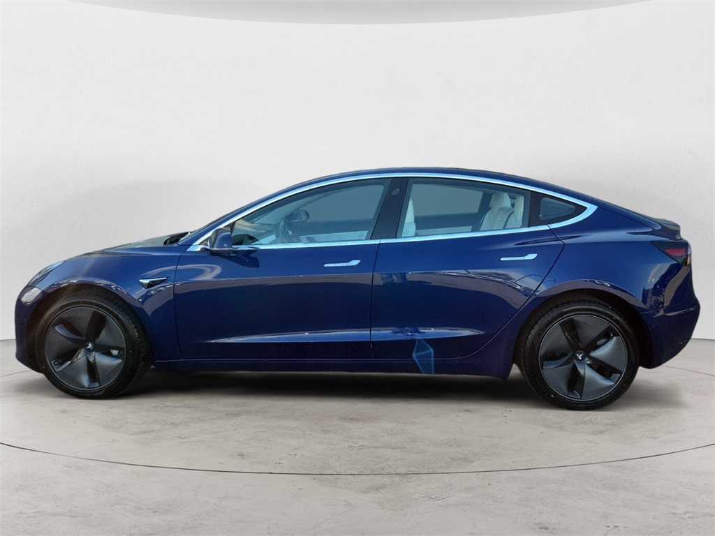 2018 Tesla Model 3 Long Range photo 2