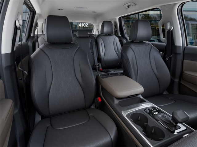 2026 Kia Carnival EX photo 13