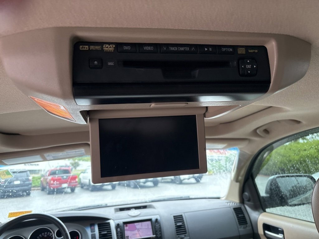 2008 Toyota Sequoia Limited photo 12
