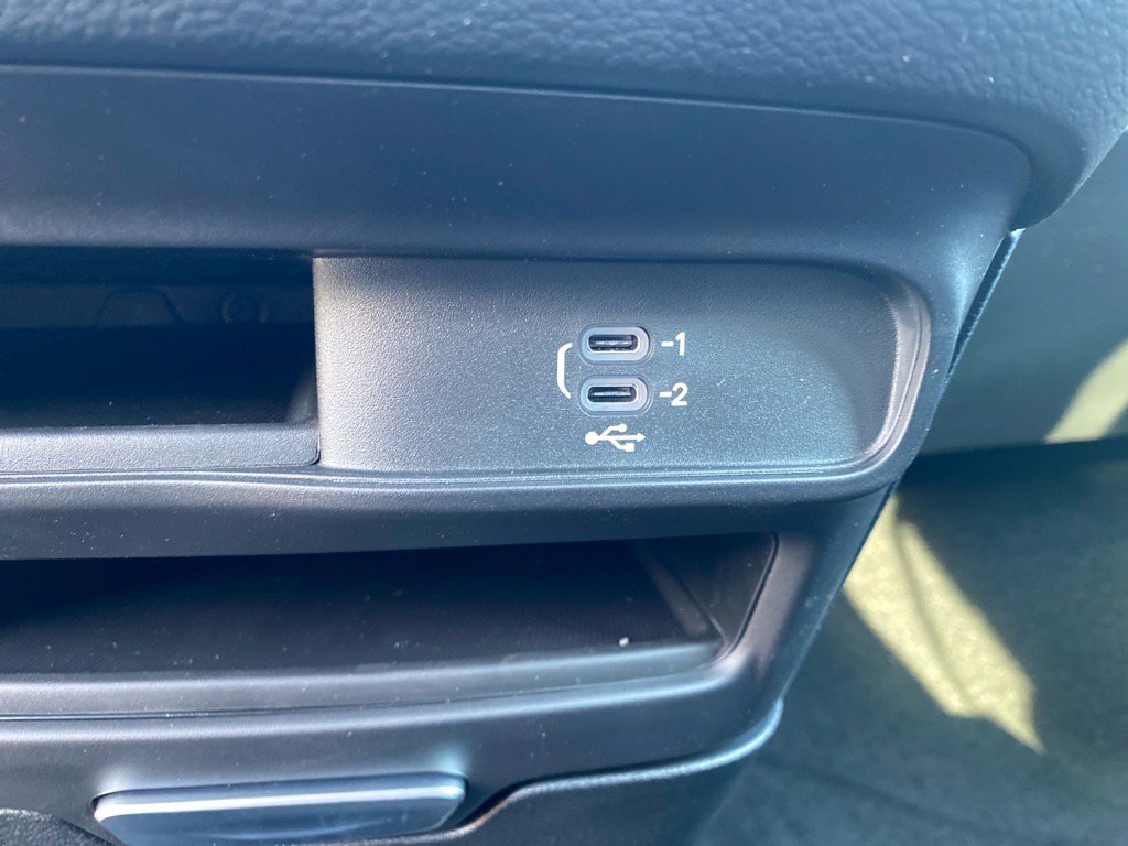 2026 Chrysler Voyager LX photo 5