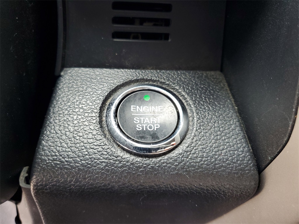 2020 Ford F-150 Lariat photo 22