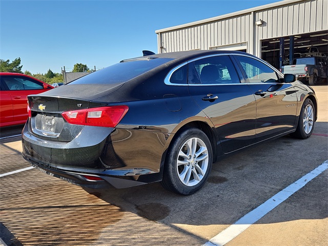2016 Chevrolet Malibu 1LT photo 4