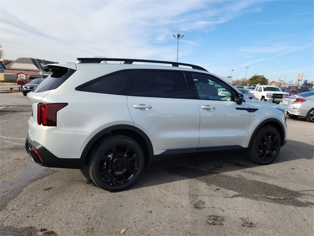 2026 Kia Sorento X-Line SX Prestige photo 2