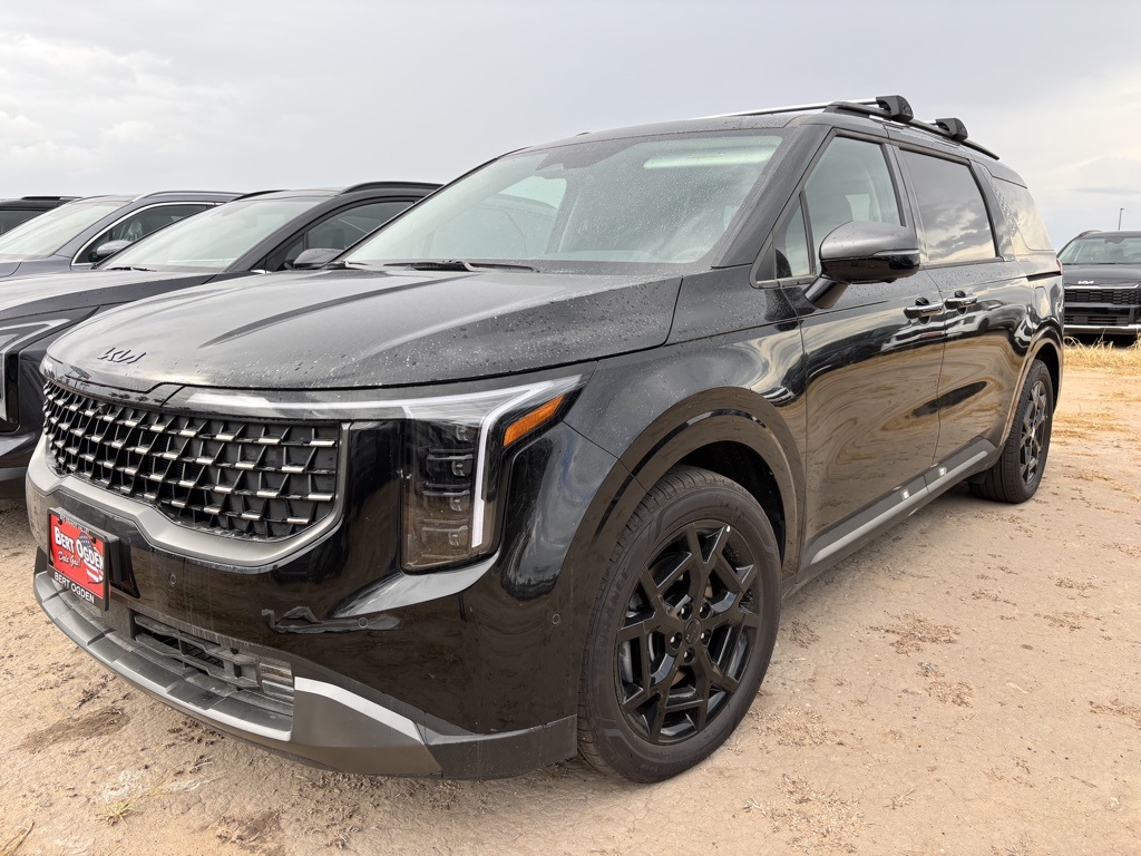 2025 Kia Carnival SX Prestige's photo