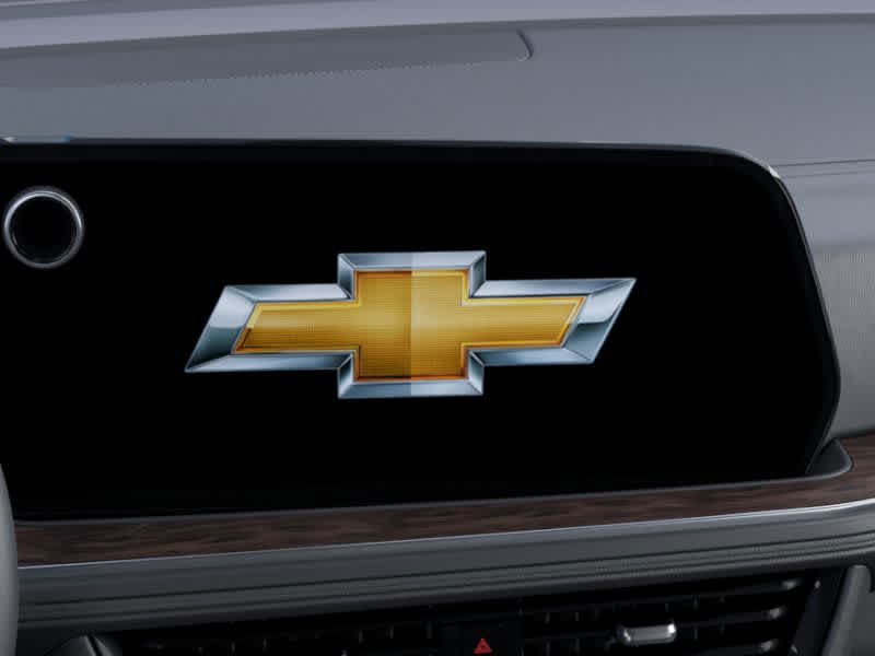 2025 Chevrolet Suburban LT photo 18