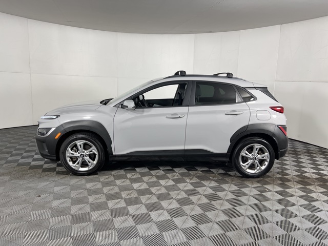2023 Hyundai Kona SEL photo 4