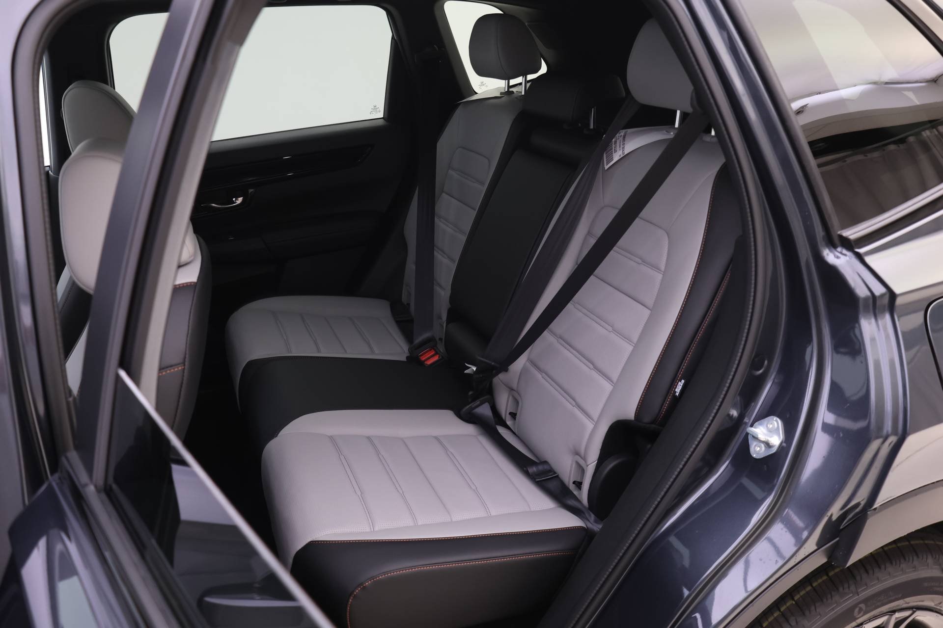 2026 Honda CR-V Hybrid Sport Touring photo 8
