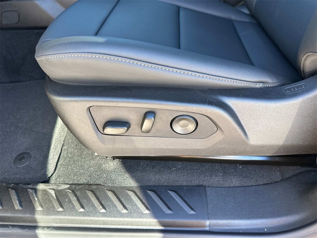 2025 Gmc Canyon Elevation photo 17