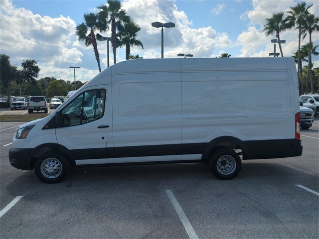 2025 Ford Transit Cargo Van photo 7