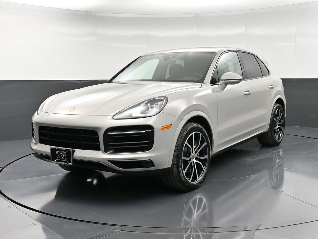 2023 Porsche Cayenne Base