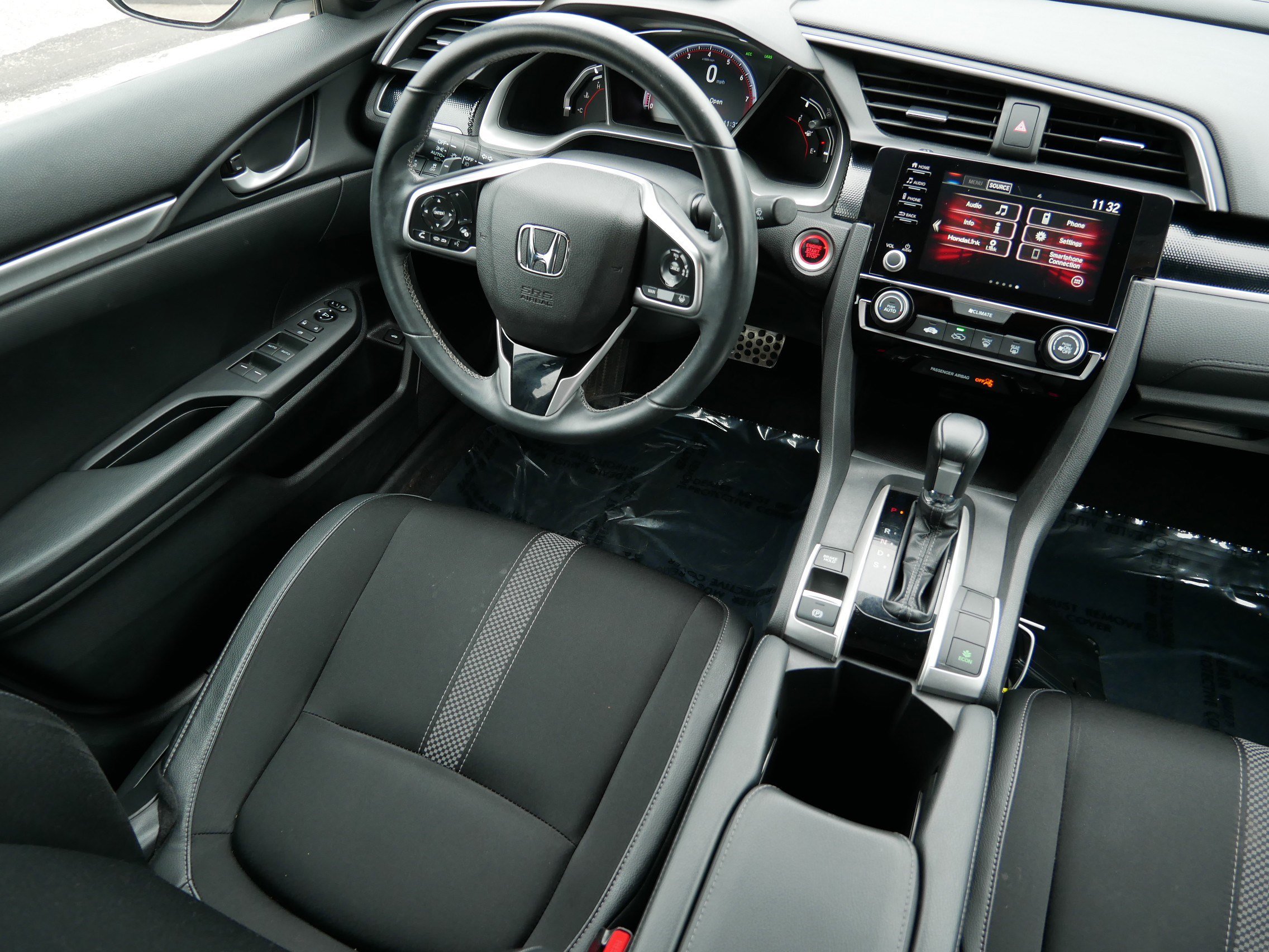 2019 Honda Civic Sport photo 9