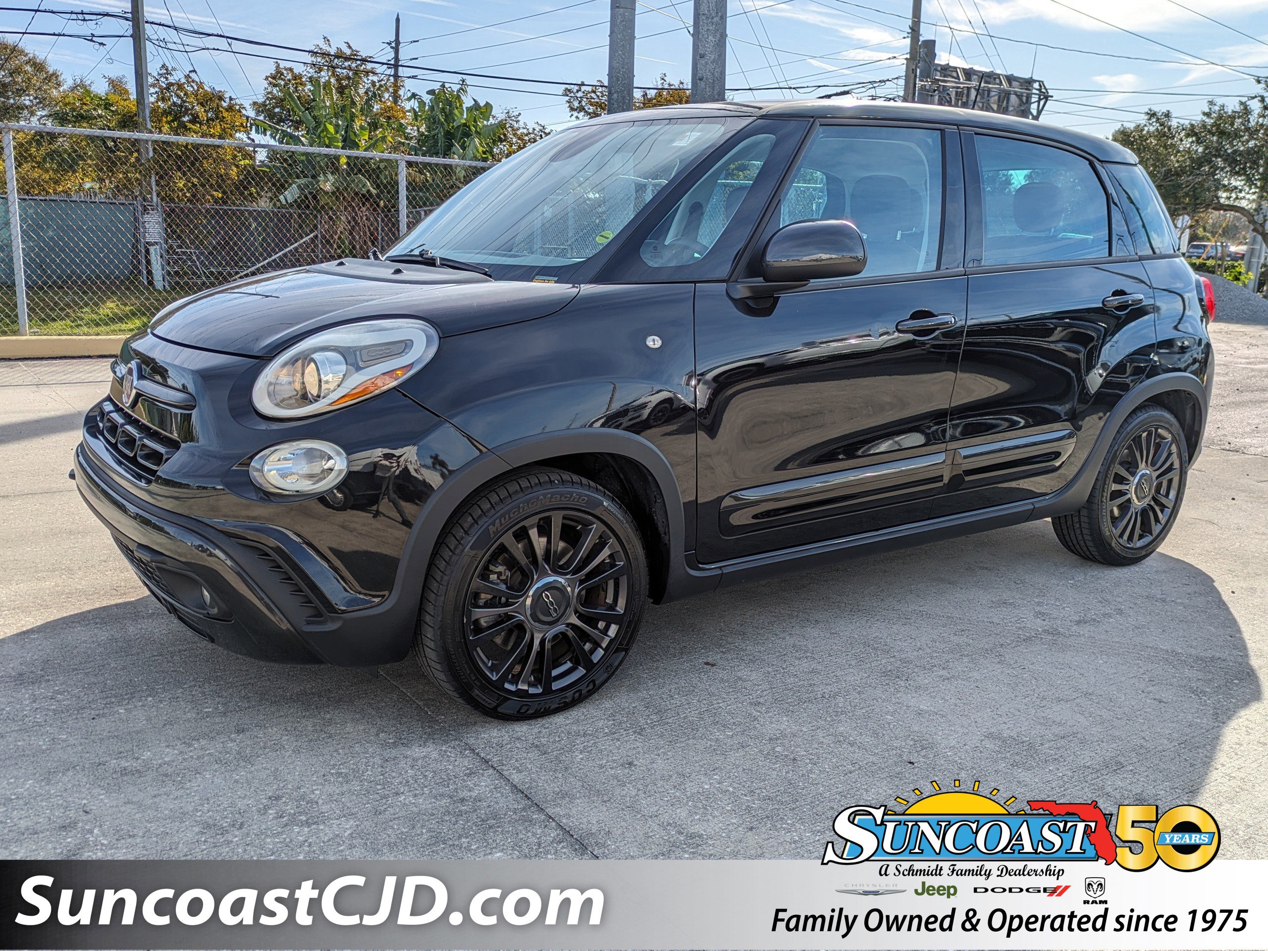 2020 FIAT 500L Urbana Edition's photo