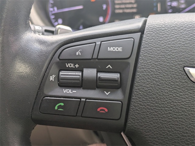 2015 Hyundai Genesis 5.0 photo 25