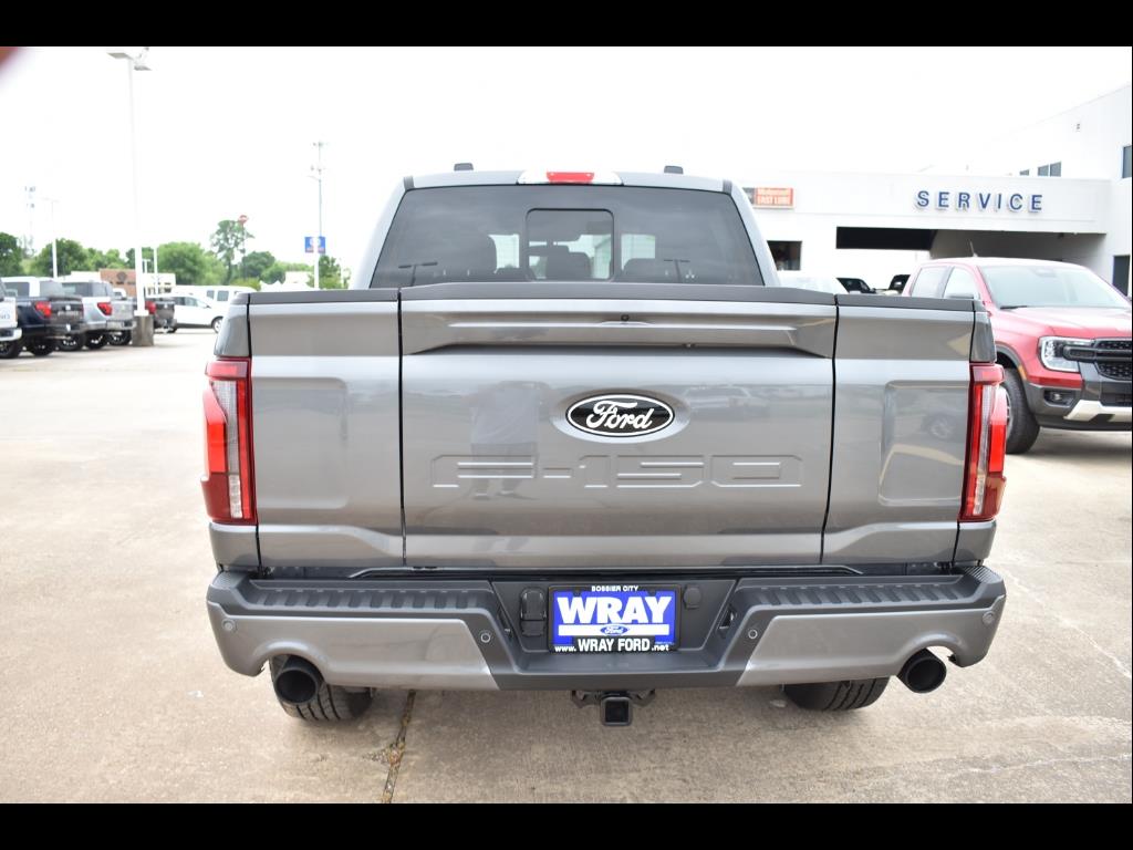 2025 Ford F-150 Lariat photo 3