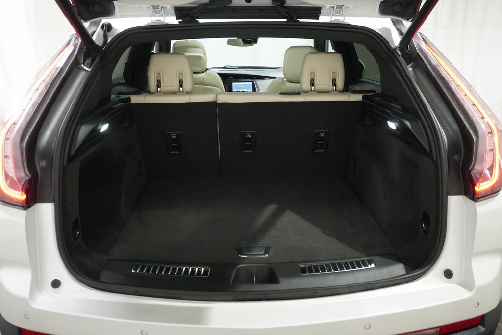 2020 Cadillac XT4 Sport photo 4