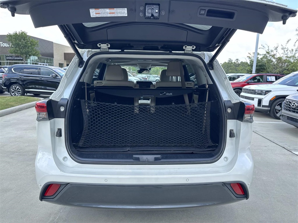 2021 Toyota Highlander Hybrid Limited photo 7
