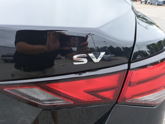 2024 Nissan Sentra SV photo 11