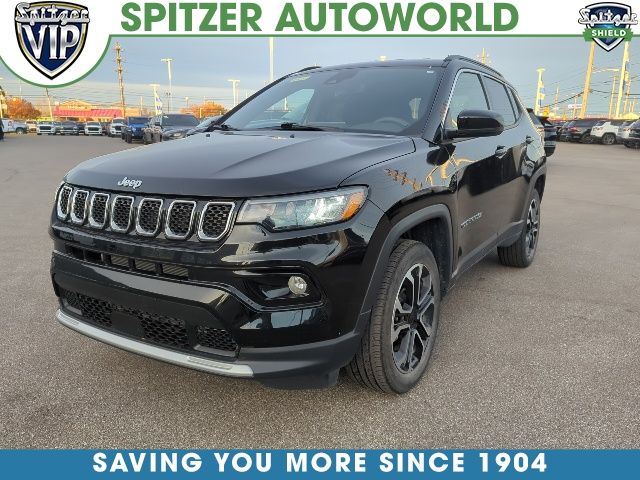 2023 Jeep Compass Limited's photo