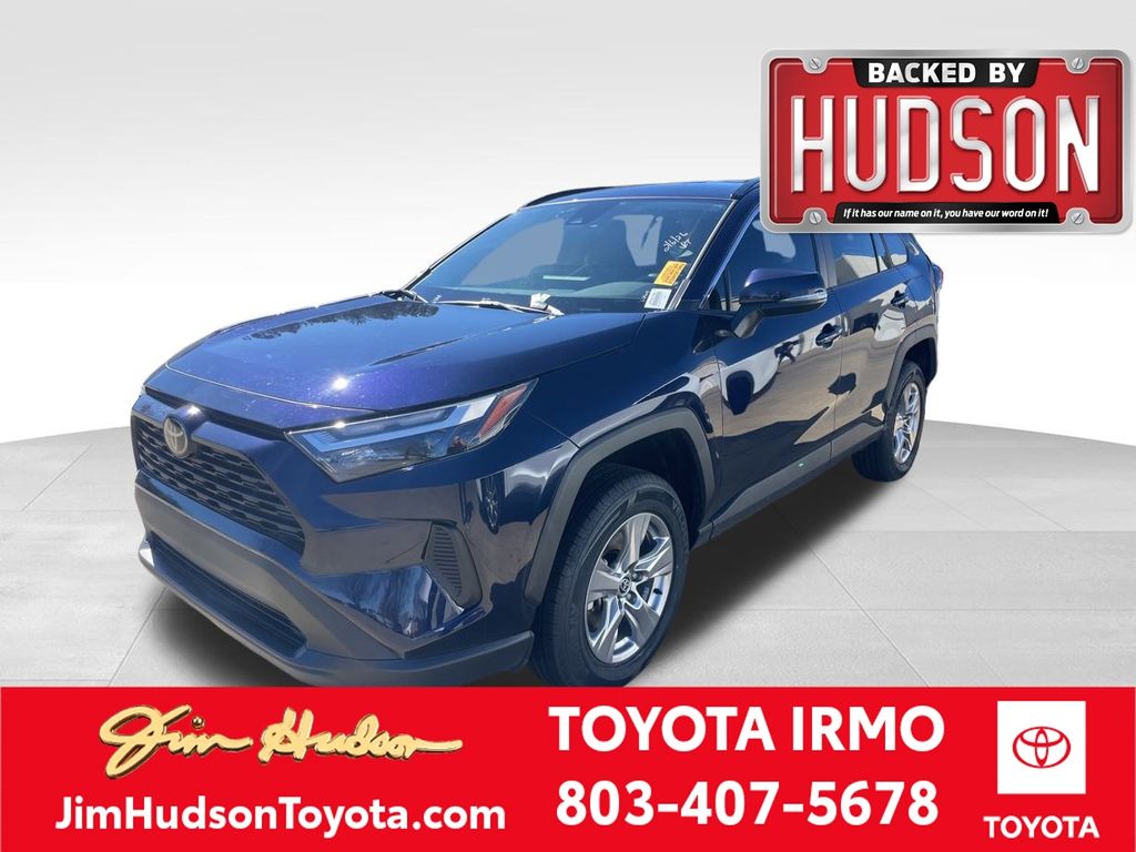 2024 Toyota RAV4 XLE