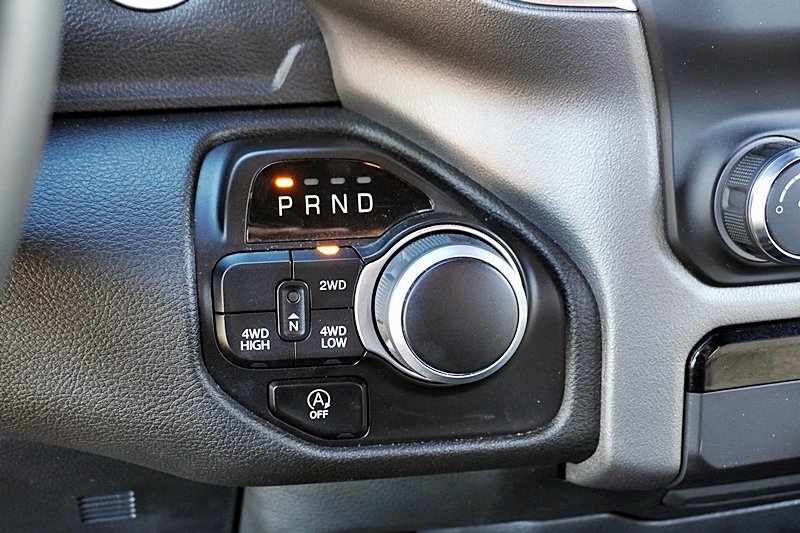 Certified Used 2024 Black Ram Big Horn/Lone Star image 30