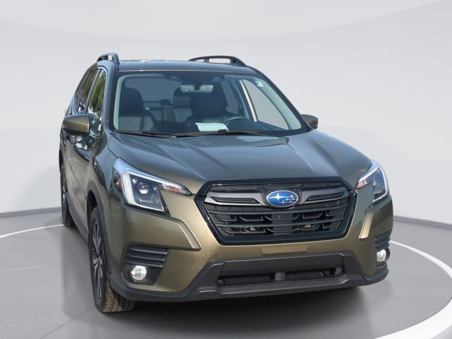 2022 Subaru Forester Limited's photo