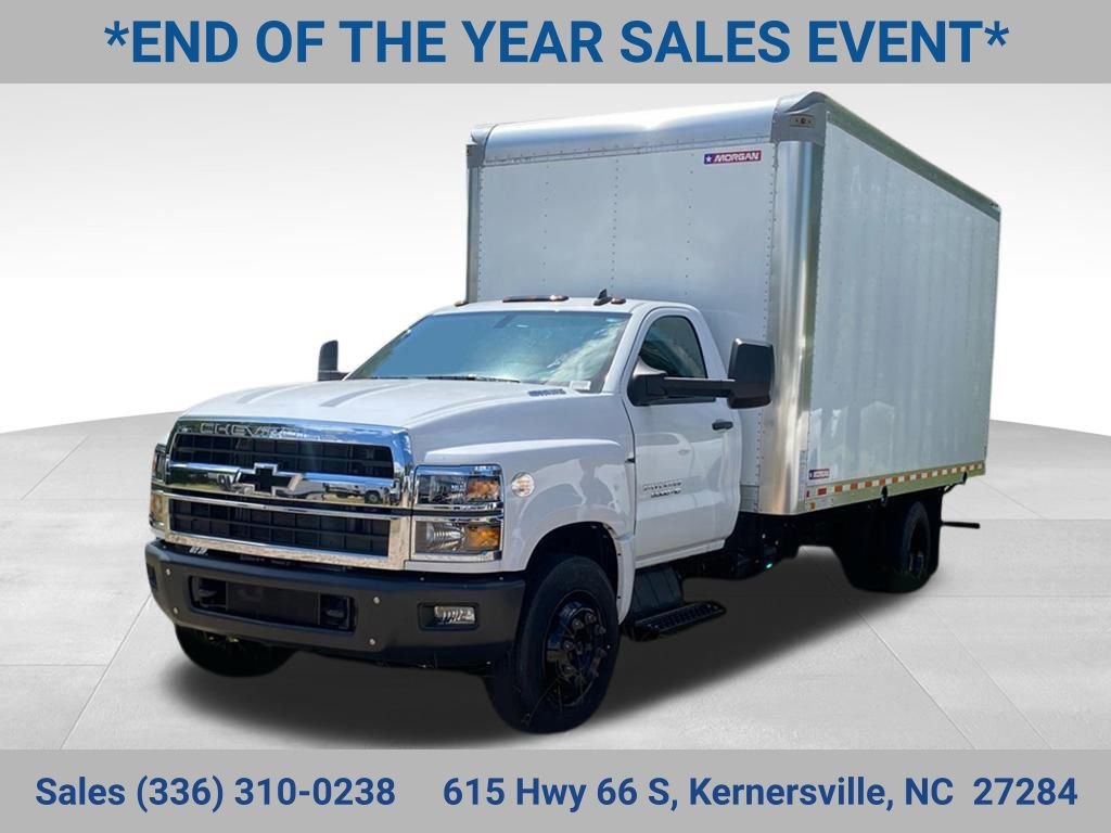 2023 Chevrolet Silverado 4500 Medium Duty Chassis Cab Work Truck's photo