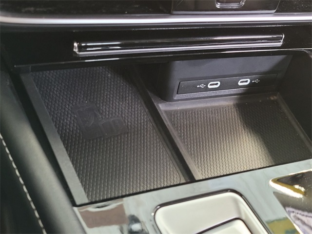 2024 Volkswagen Atlas SE Technology photo 27