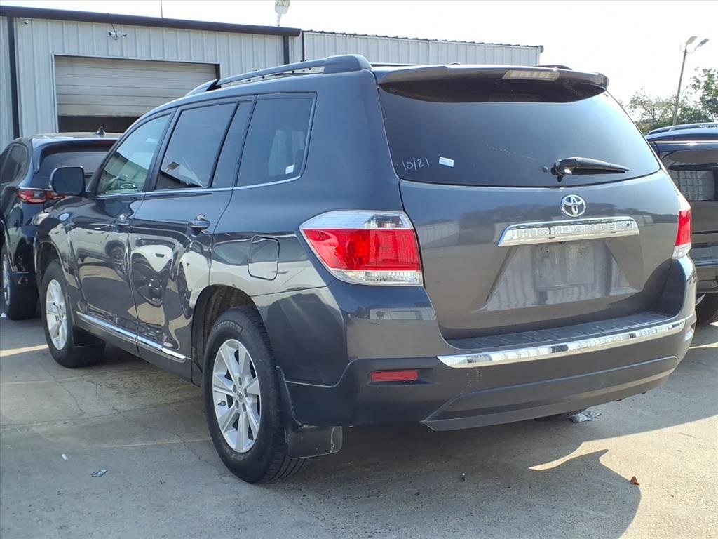 2012 Toyota Highlander SE photo 4