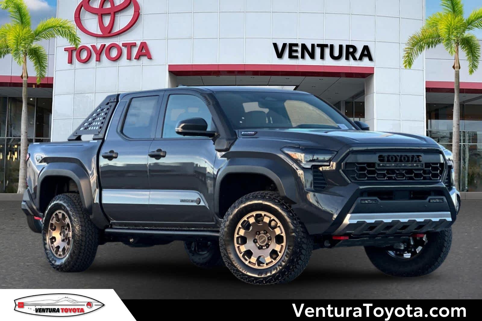 2025 Toyota Tacoma Trailhunter's photo