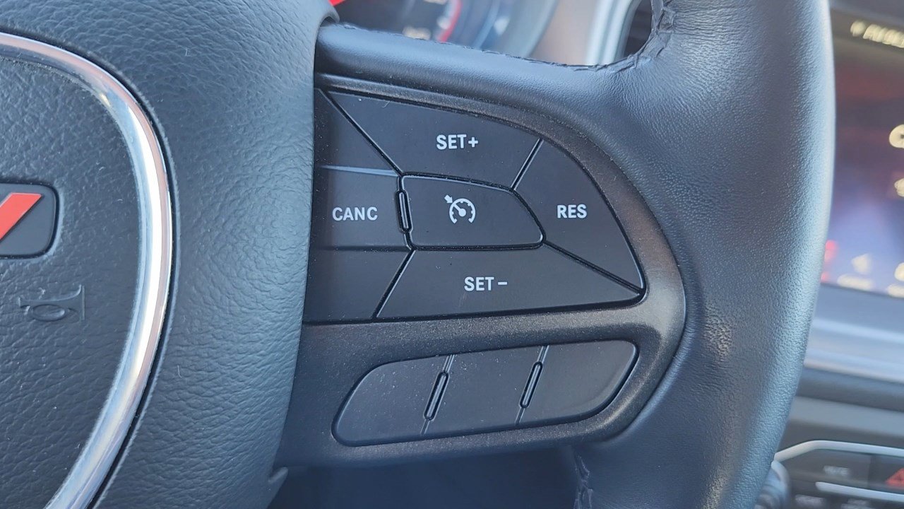 2023 Dodge Charger SXT photo 13