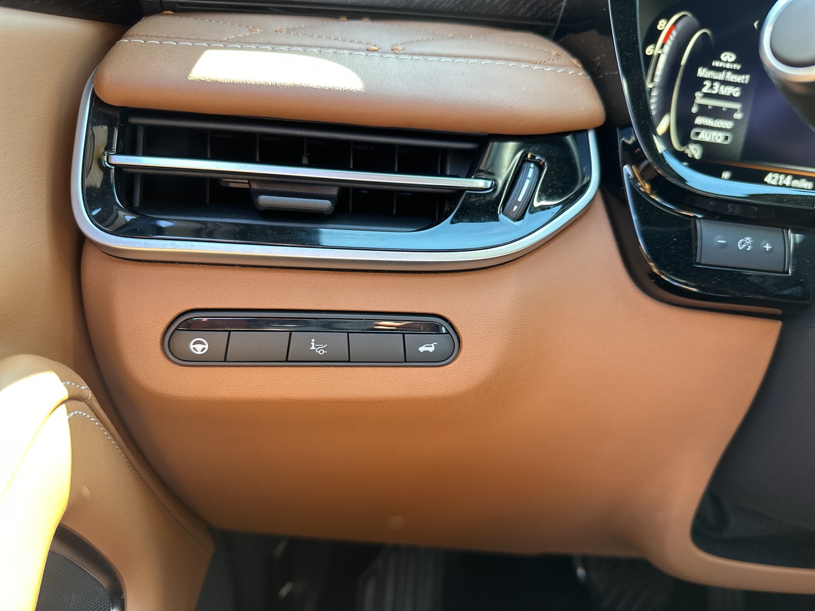 2022 Infiniti QX60 Autograph photo 30