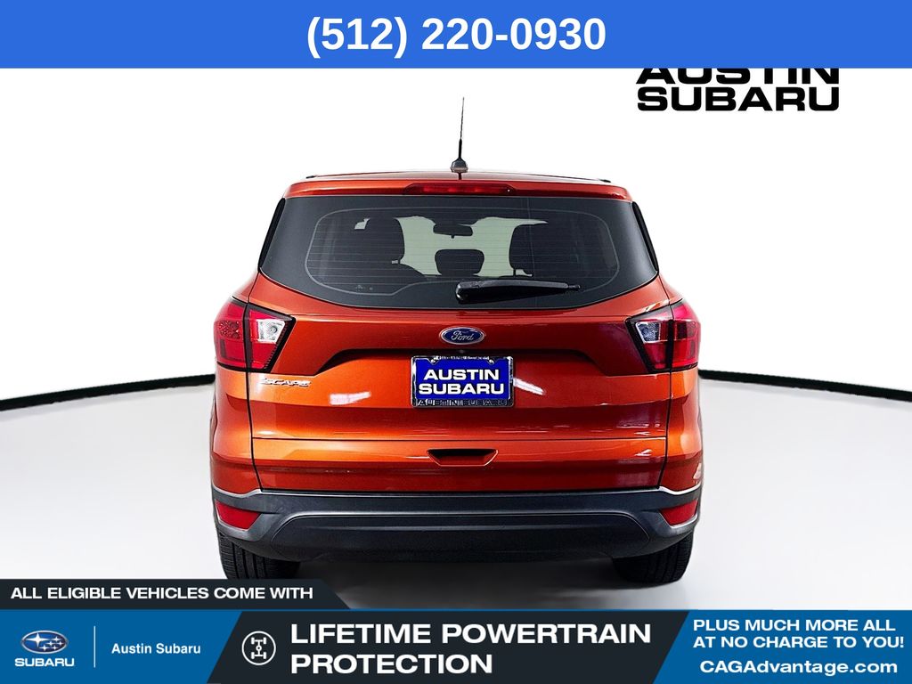 2019 Ford Escape S photo 6