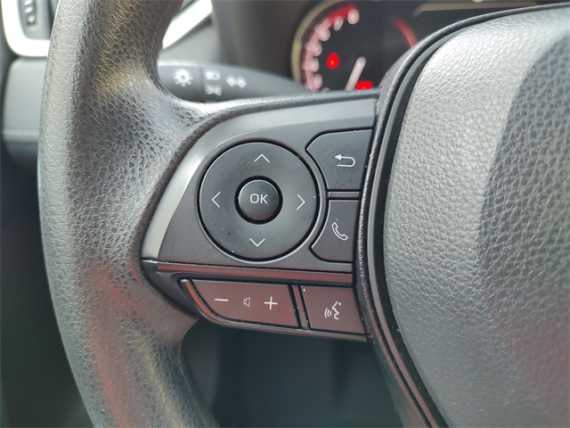 2024 Toyota RAV4 LE photo 8