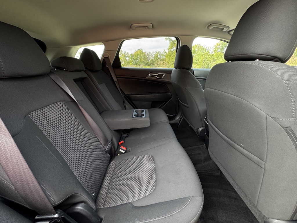 2023 Kia Sportage LX photo 25