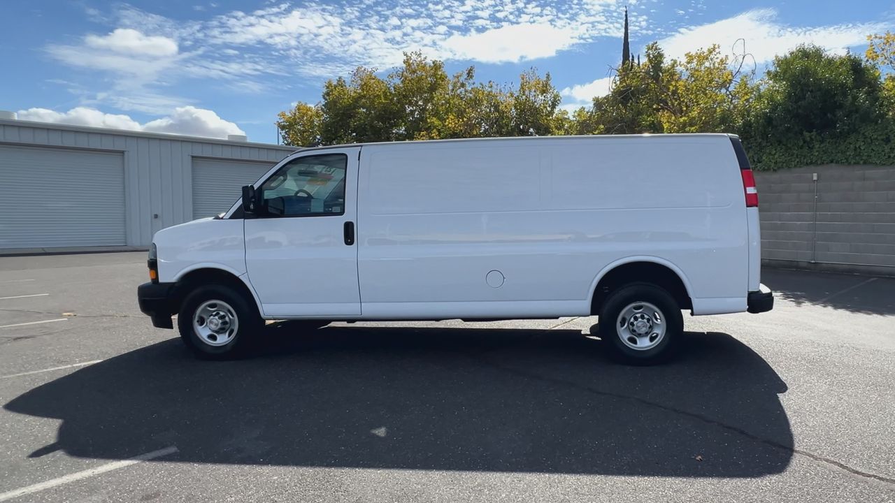 2023 Chevrolet Express Cargo 2500 photo 34