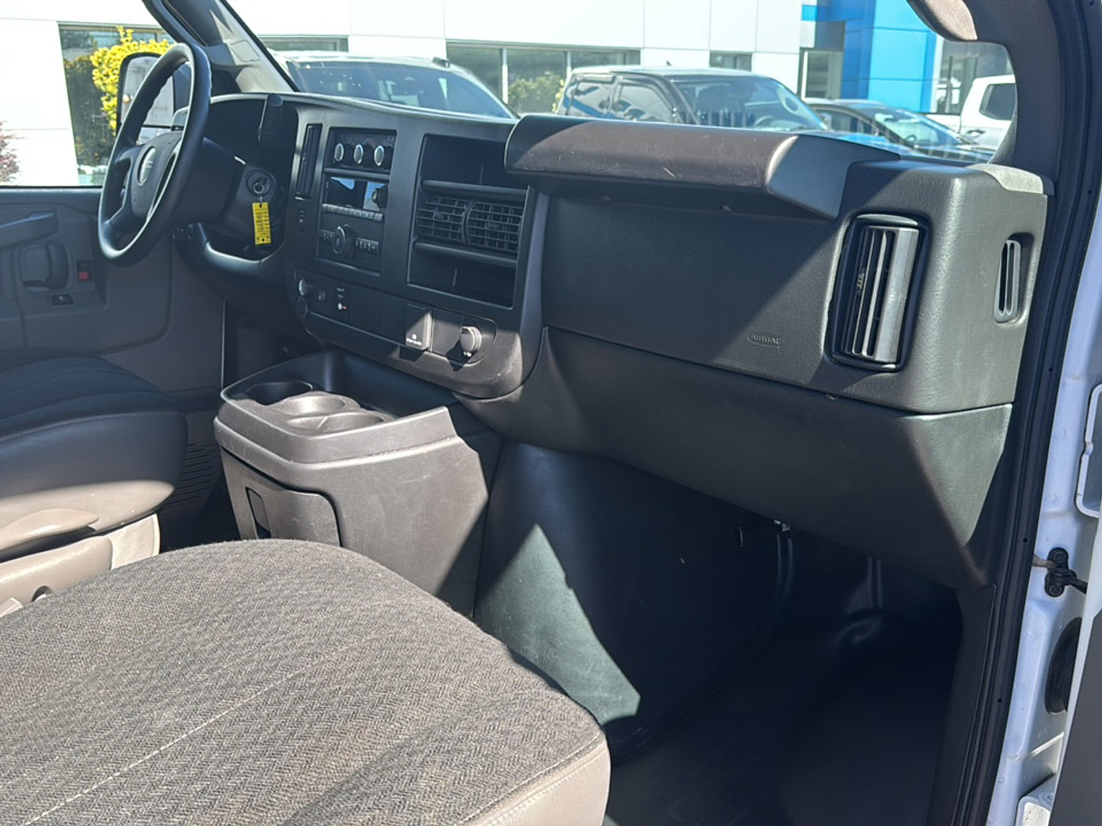 2023 Gmc Savana 2500 Cargo photo 10
