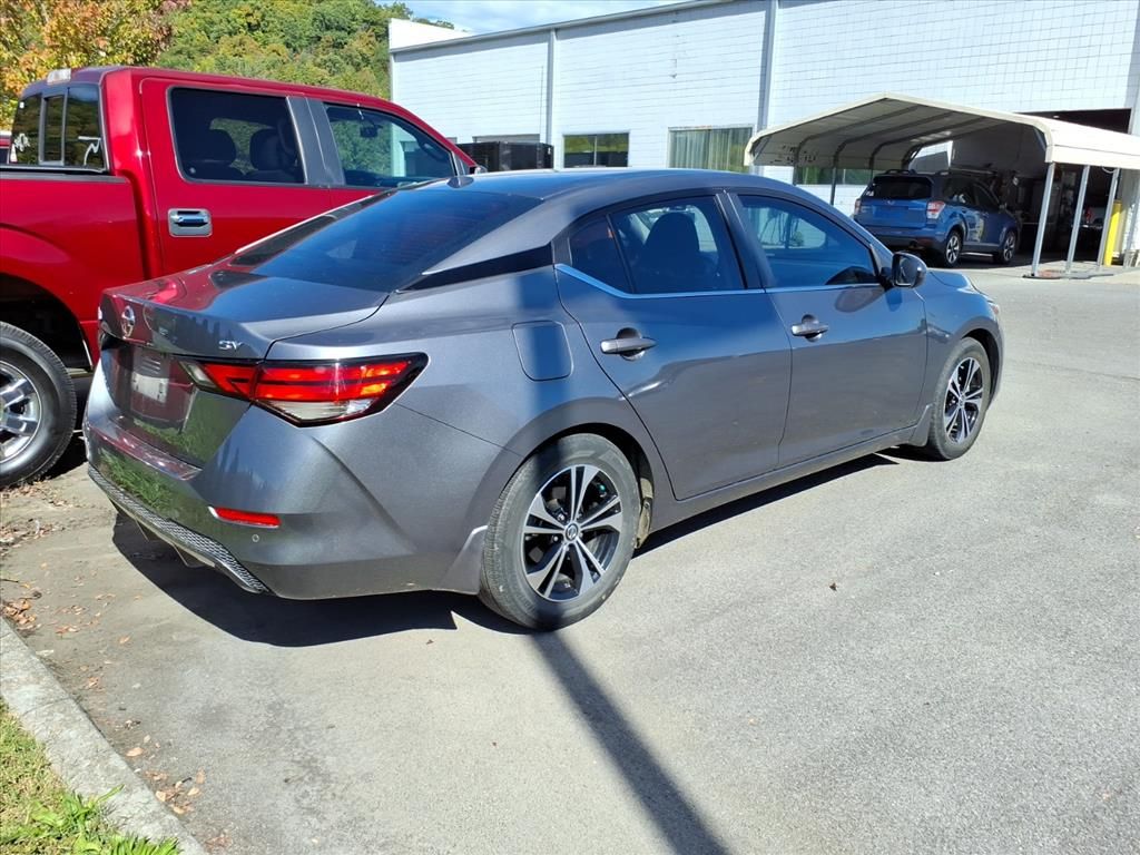 2022 Nissan Sentra SV photo 3