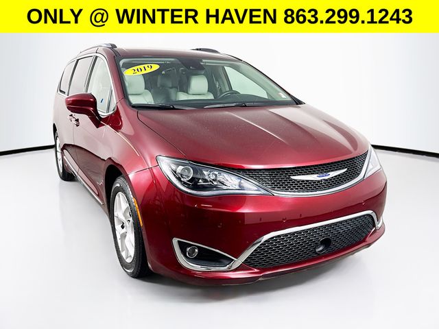 2019 Chrysler Pacifica Touring L Plus's photo