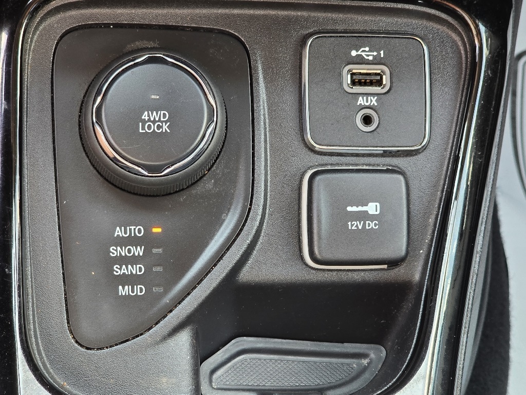 2021 Jeep Compass Limited photo 18