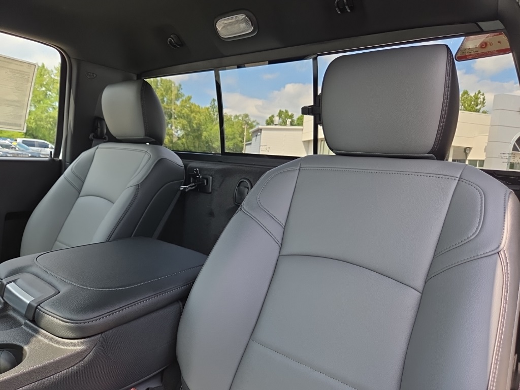 2026 Ram 3500 Tradesman photo 13