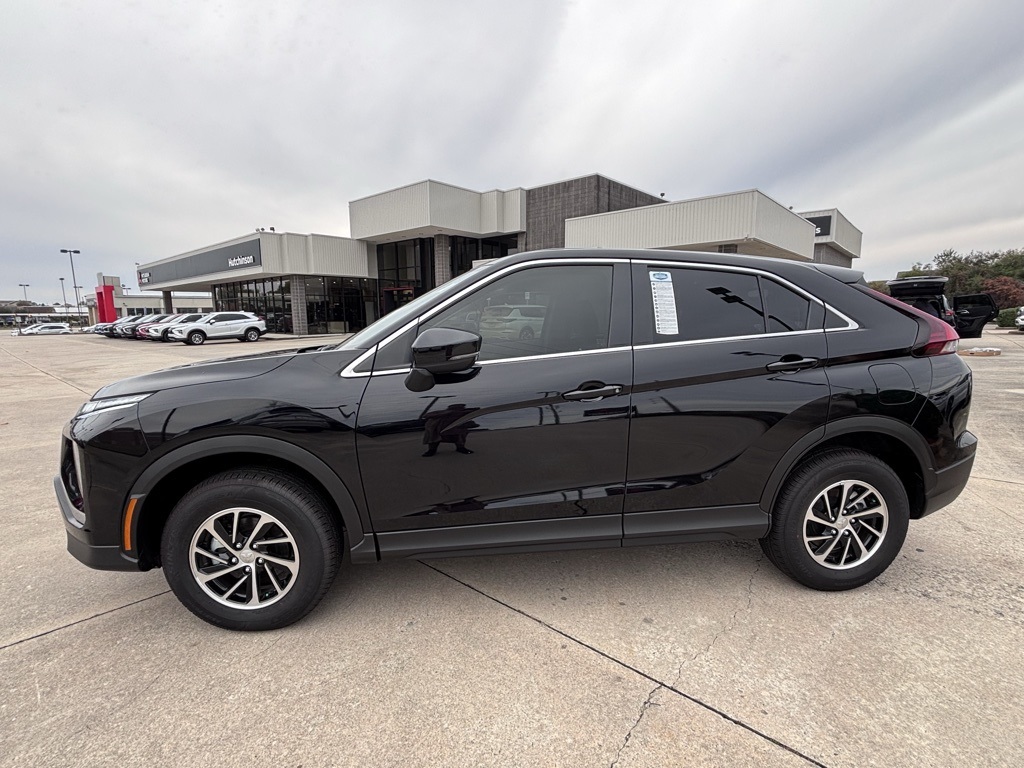 2024 Mitsubishi Eclipse Cross ES photo 4