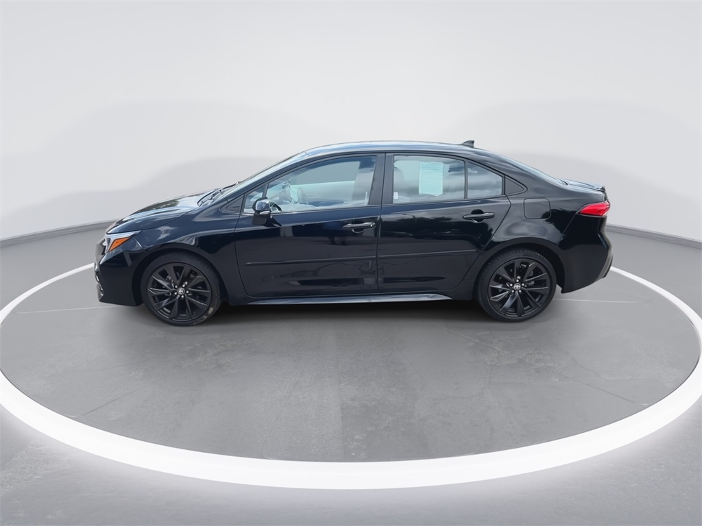 2023 Toyota Corolla SE photo 5