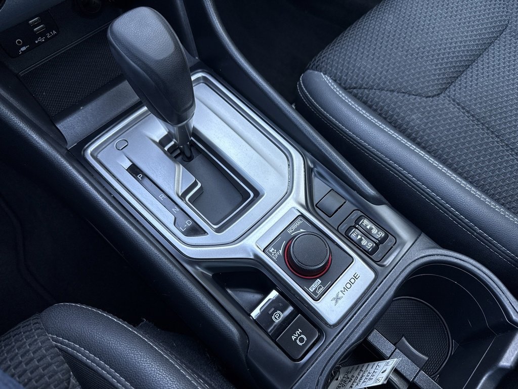 2023 Subaru Forester Premium photo 18