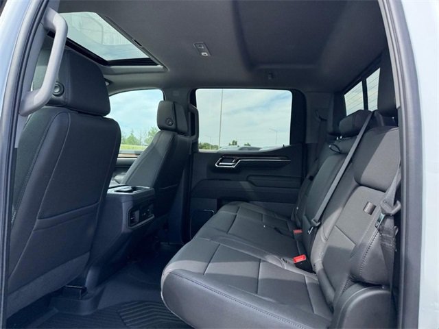 2025 Chevrolet Silverado 1500 LT Trail Boss photo 5