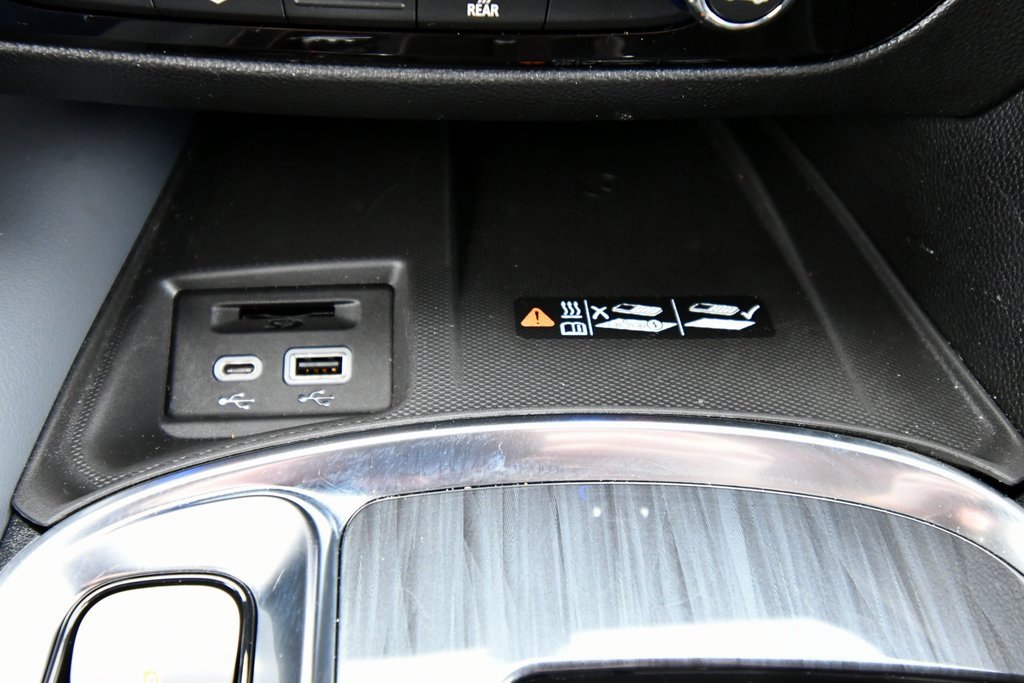 2022 Buick Enclave Essence photo 29