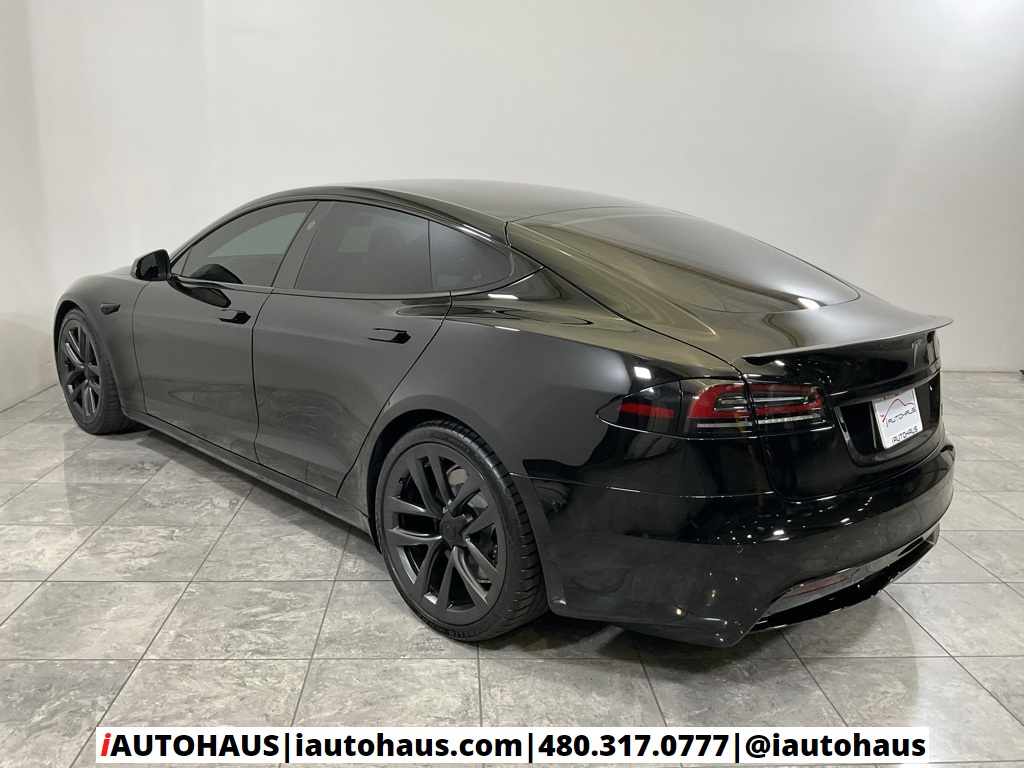 2023 Tesla Model S Plaid photo 4