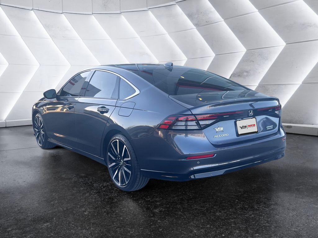 2024 Honda Accord Hybrid Touring photo 6